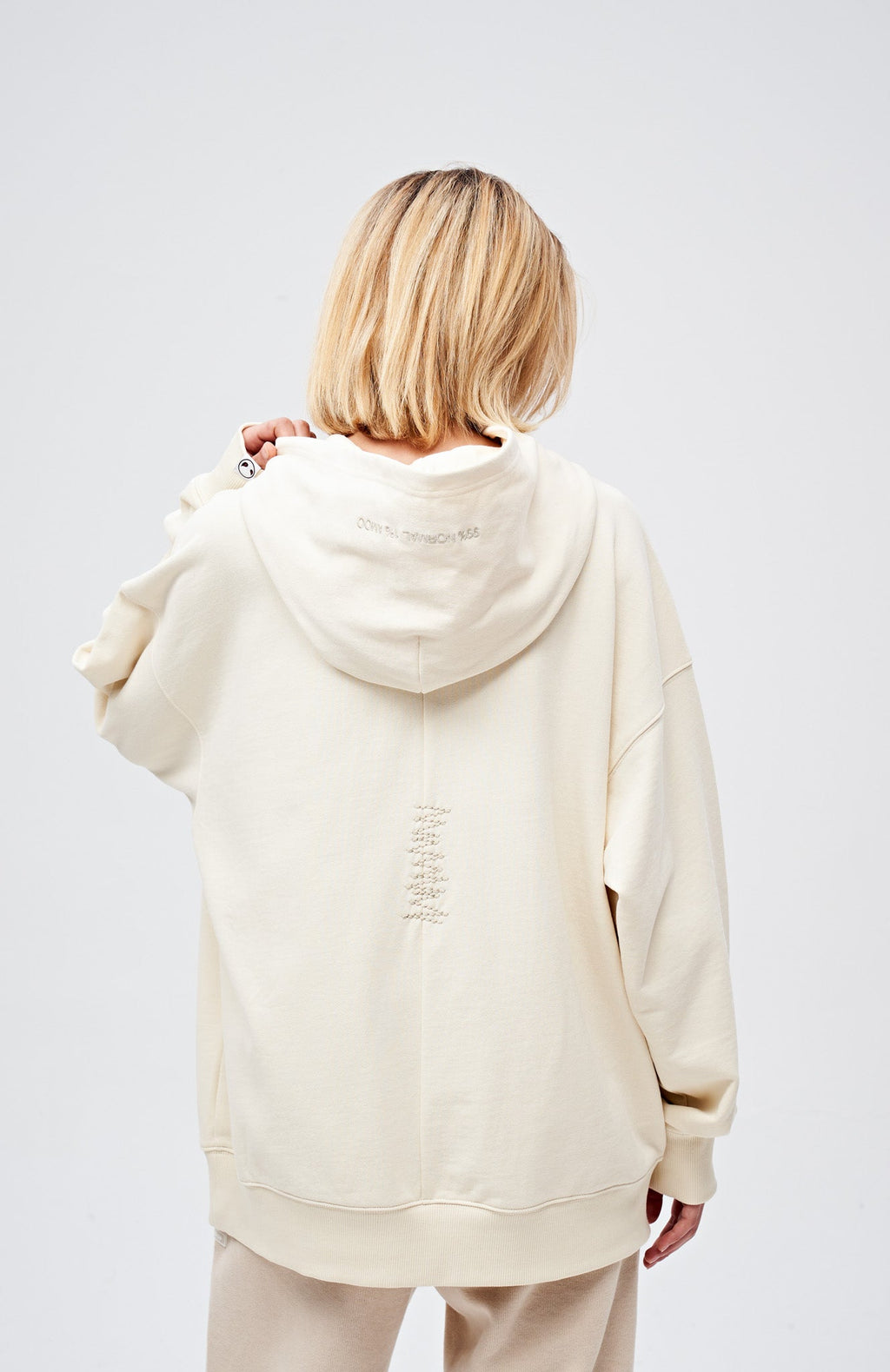 90s Vintage Two Seasons Hoodie Cream