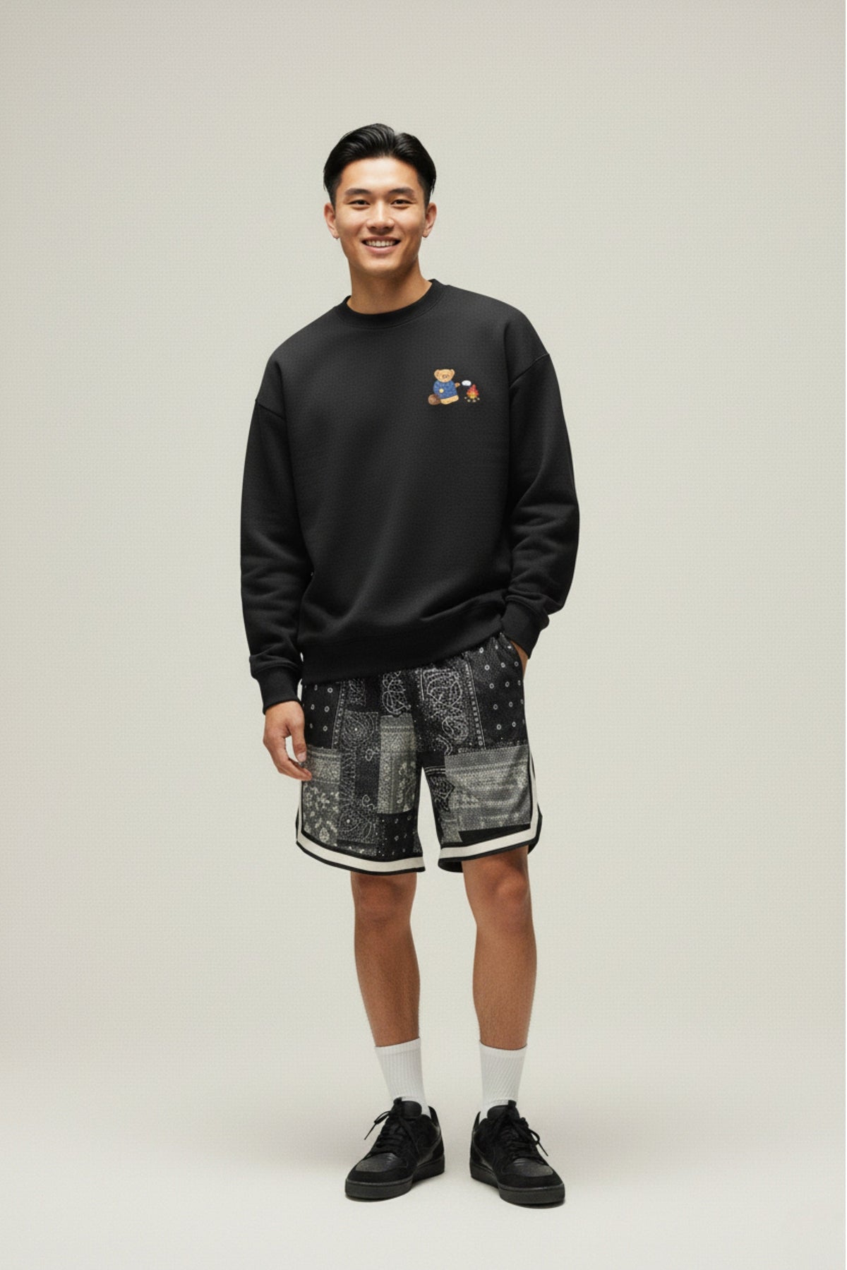 Amoo Campfire Bear Men’s Sweatshirt