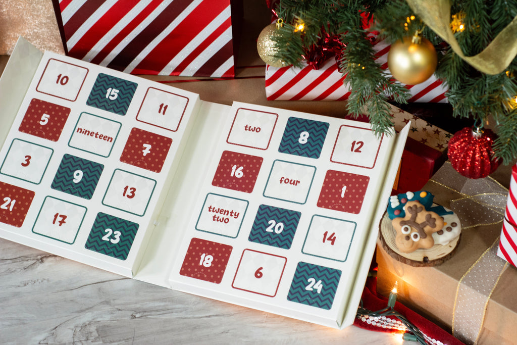 Wufers Snow Globe Singing Advent Calendar for Dogs