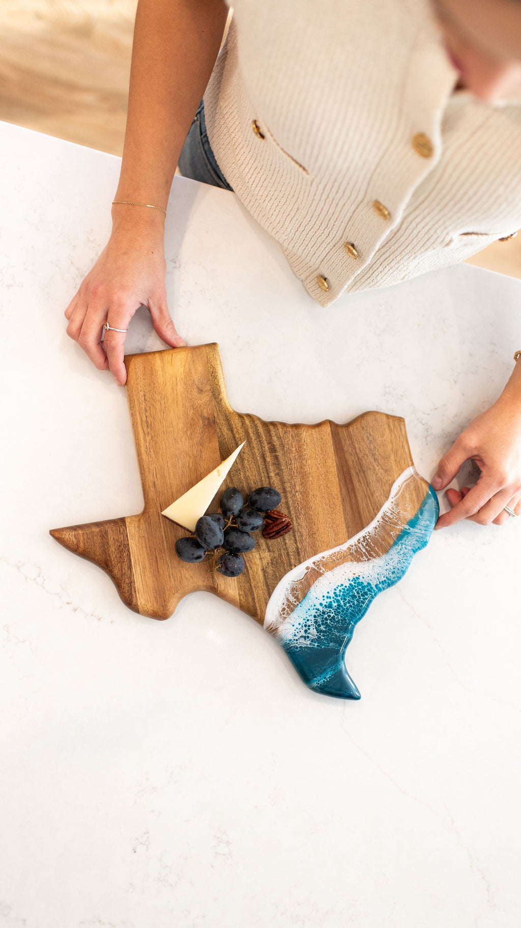 State Shaped Acacia Cheese Board