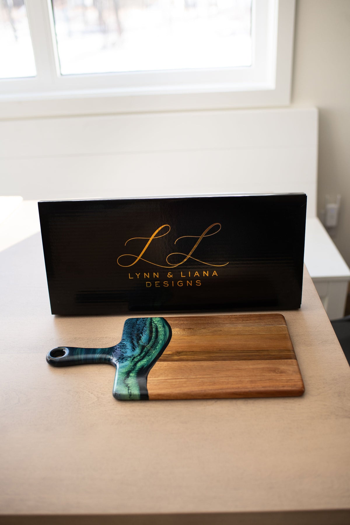 Medium Acacia Charcuterie Board