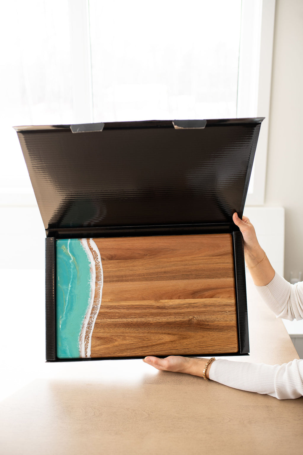 Acacia Bread Boards