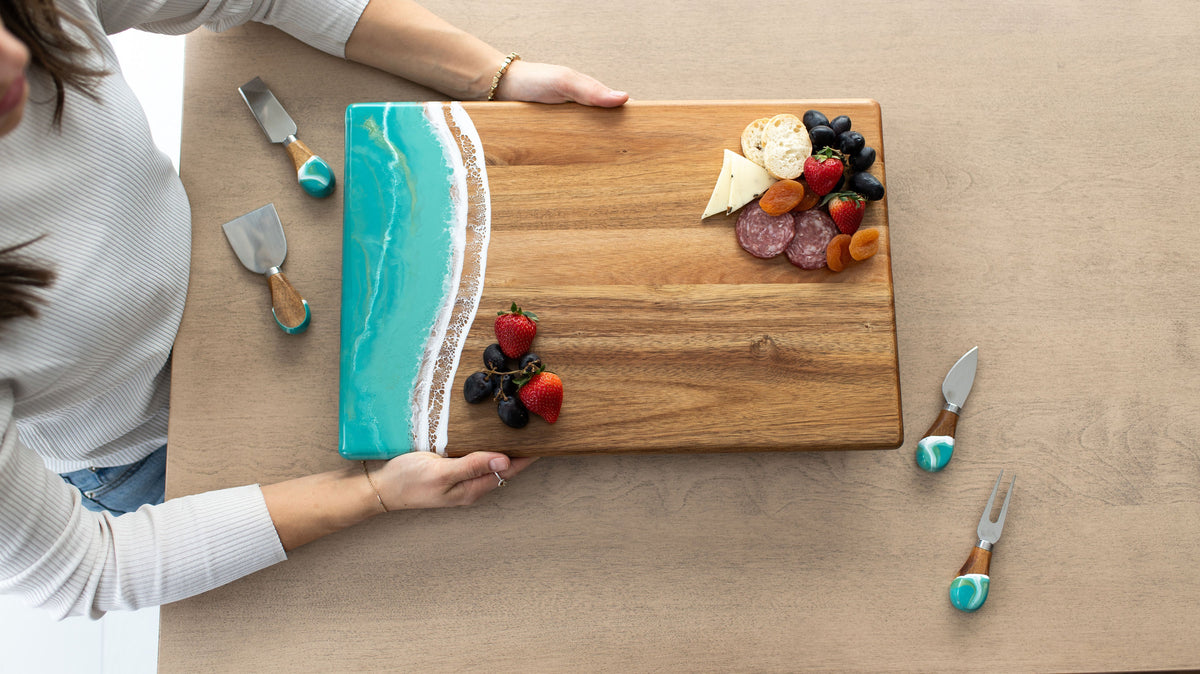 Acacia Bread Boards