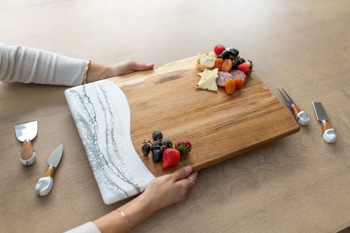 Acacia Bread Boards