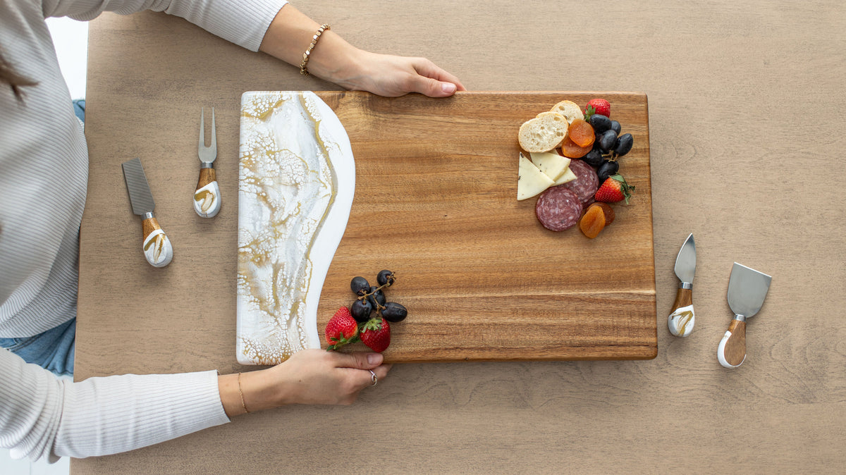 Acacia Bread Boards