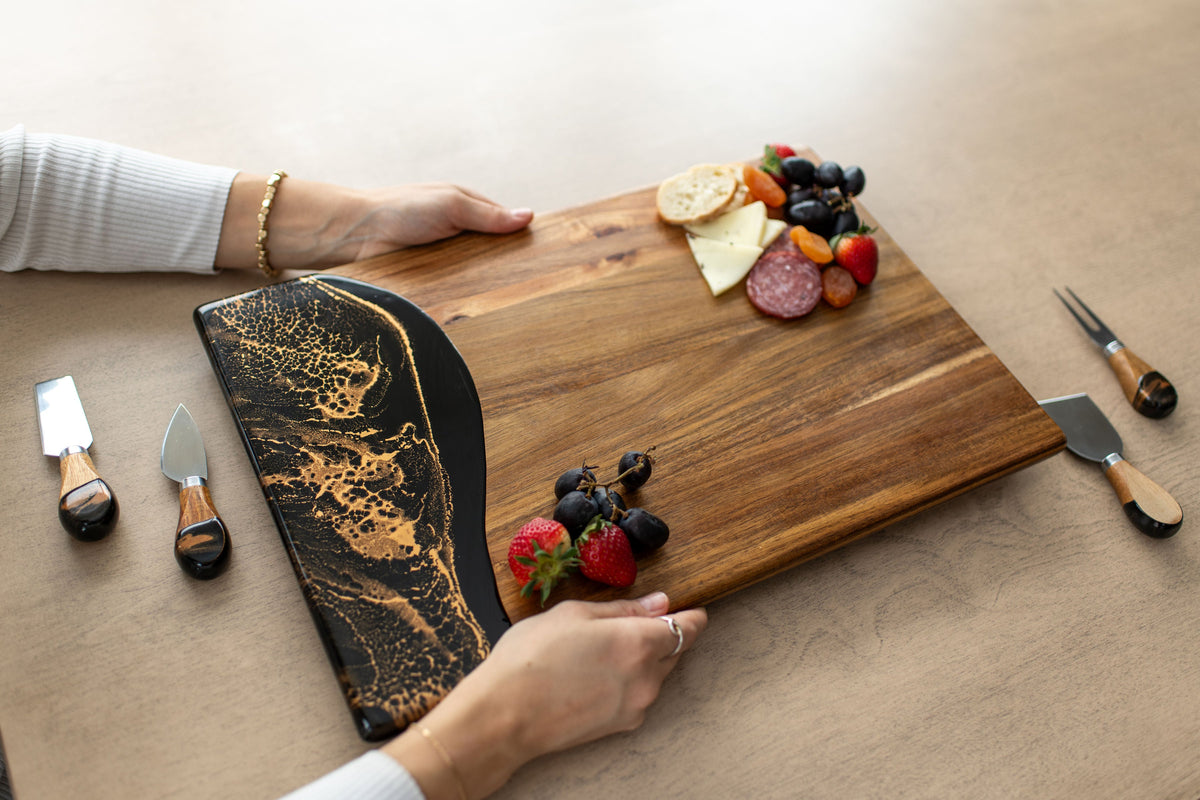 Acacia Bread Boards