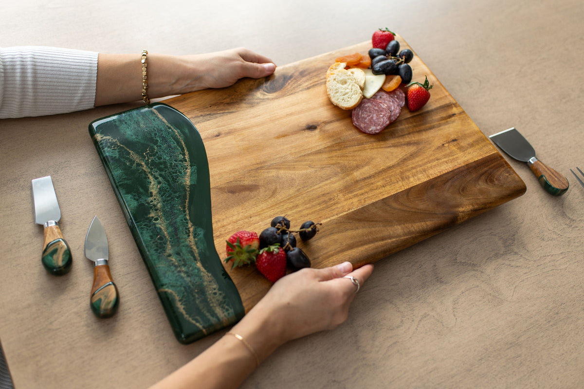 Acacia Bread Boards