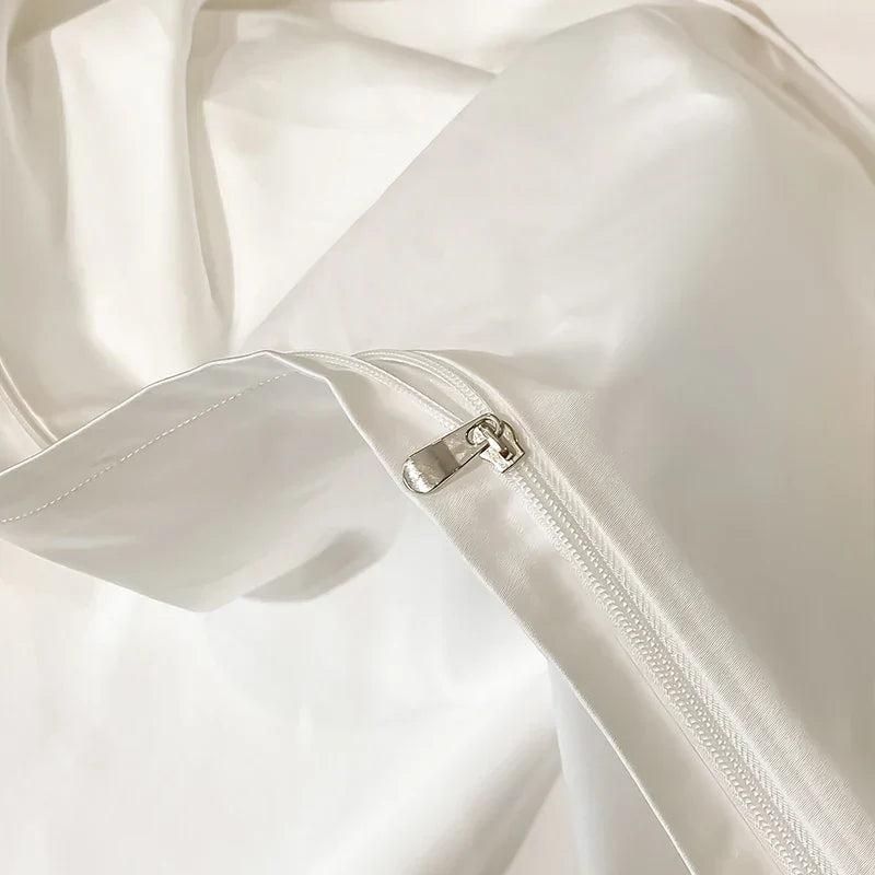 Royal Retreat Gold Edging Embroidered 1000 TC Duvet Set - White