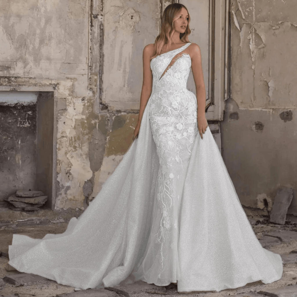 One-Shoulder Mermaid Wedding Dress – Detachable Train & Organza Tulle, Custom Made