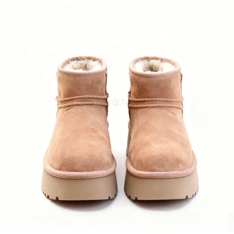 2026 Women’s Classic Winter Snow Boots – Warm Sheepskin Lining, Non-Slip Rubber Sole, Flat Outdoor Comfort