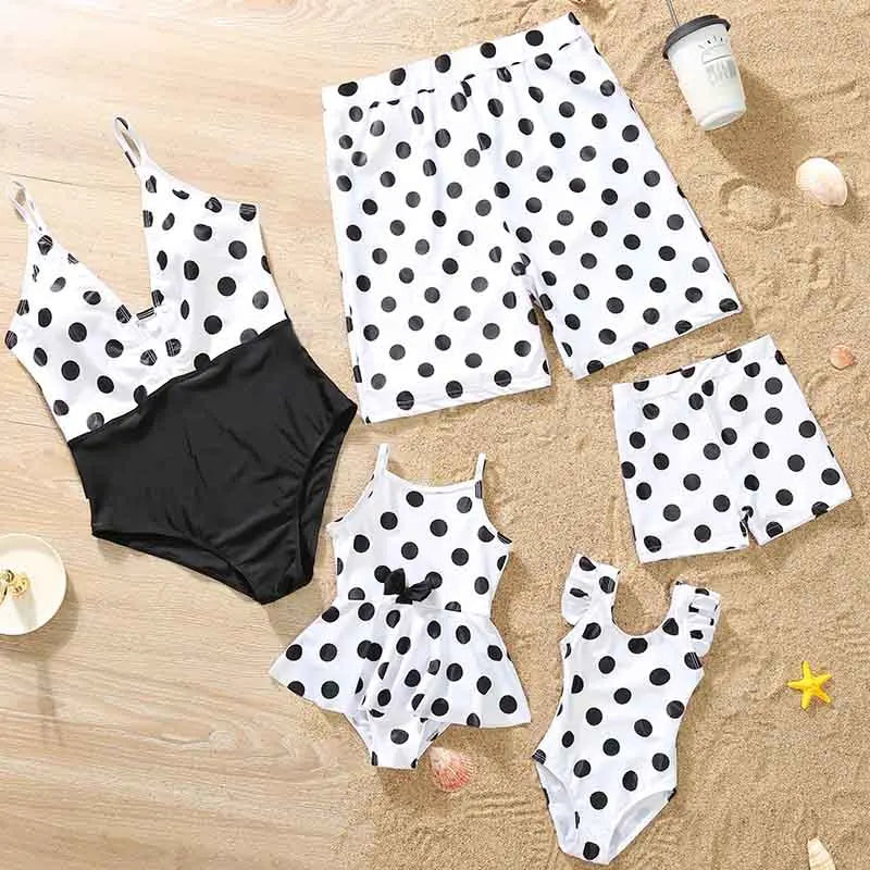 Family Matching Floral Swimwear – Mommy & Me Swimsuits and Men’s Boy Swim Trunks for Beach Holidays