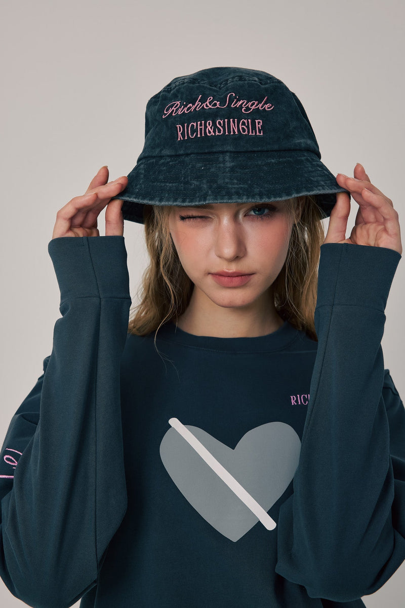 R&S  Crush Bucket Hat