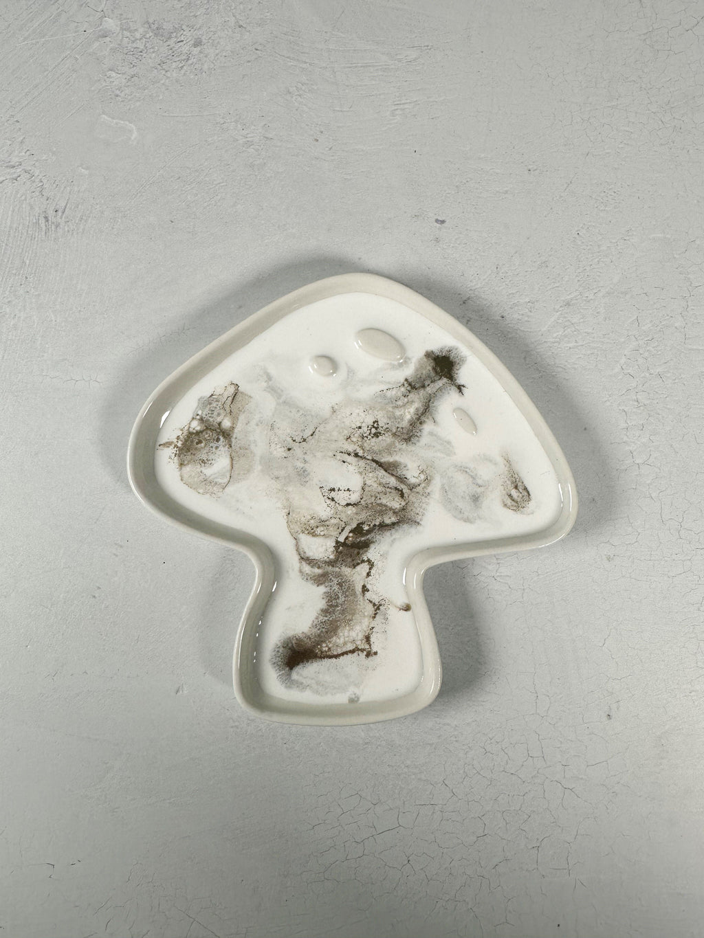 Mushroom Shaped Acacia Cheese Board and Ceramic Tray