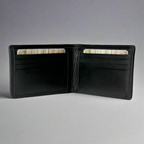 Rugged Earth Men's Bifold Leather Wallet