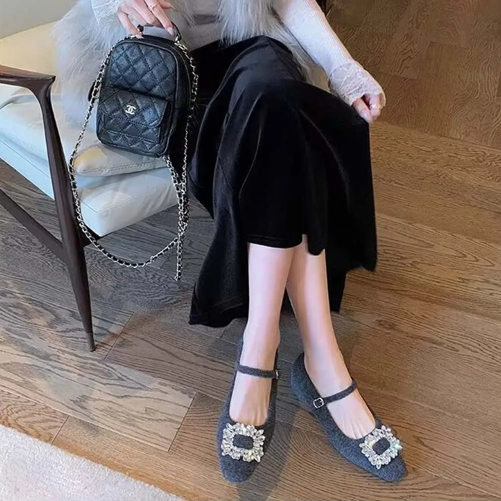 2025 New Spring Autumn Designer Crystal Women's Shoes Fashion Shallow Flat Shoes Simple Outdoor Soft soled Shoes