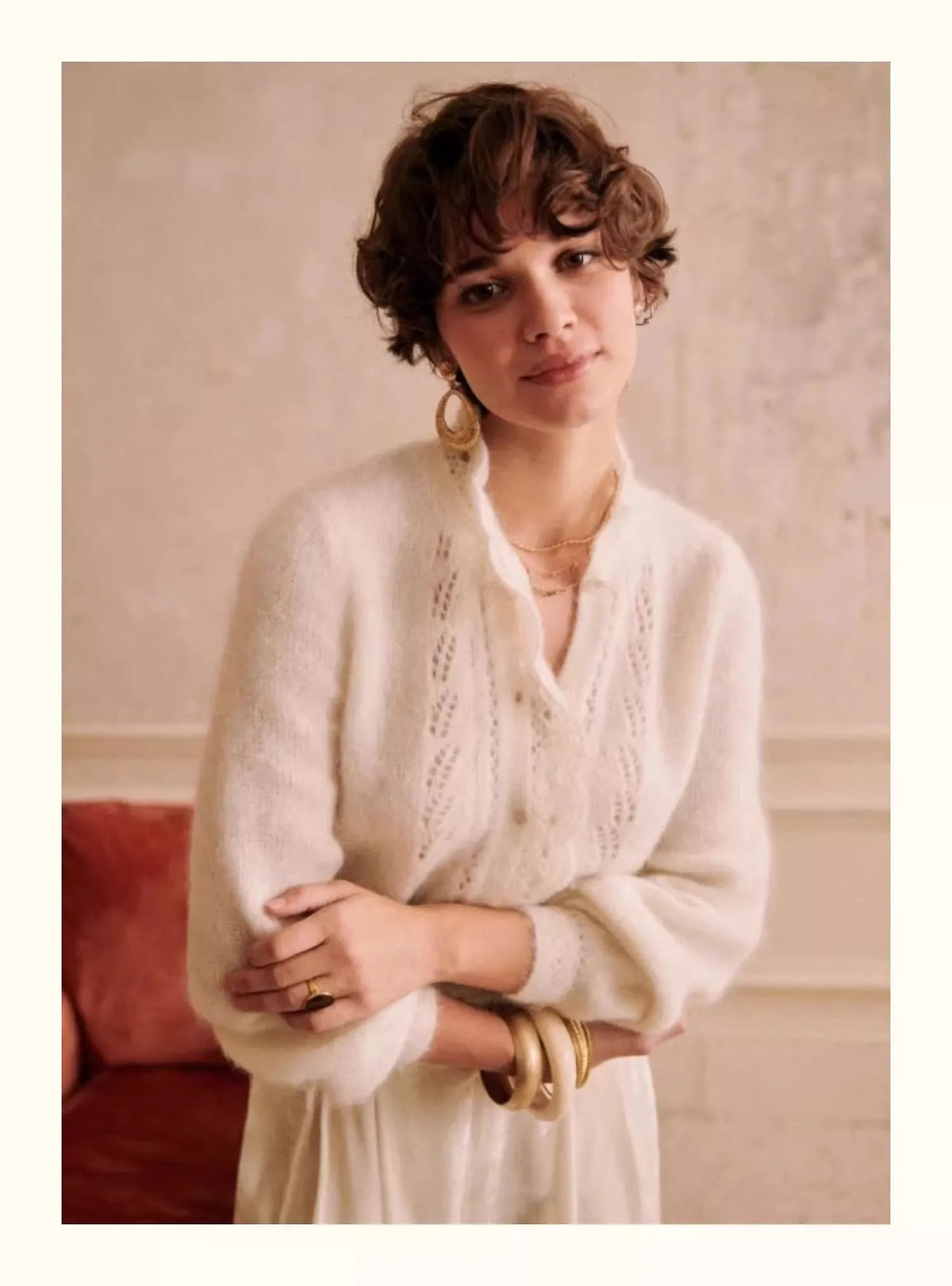 French Design Chic Knitted Cardigan Women'S Spring And Autumn Retro V-Neck Soft Glutinous Long Sleeved Sweater