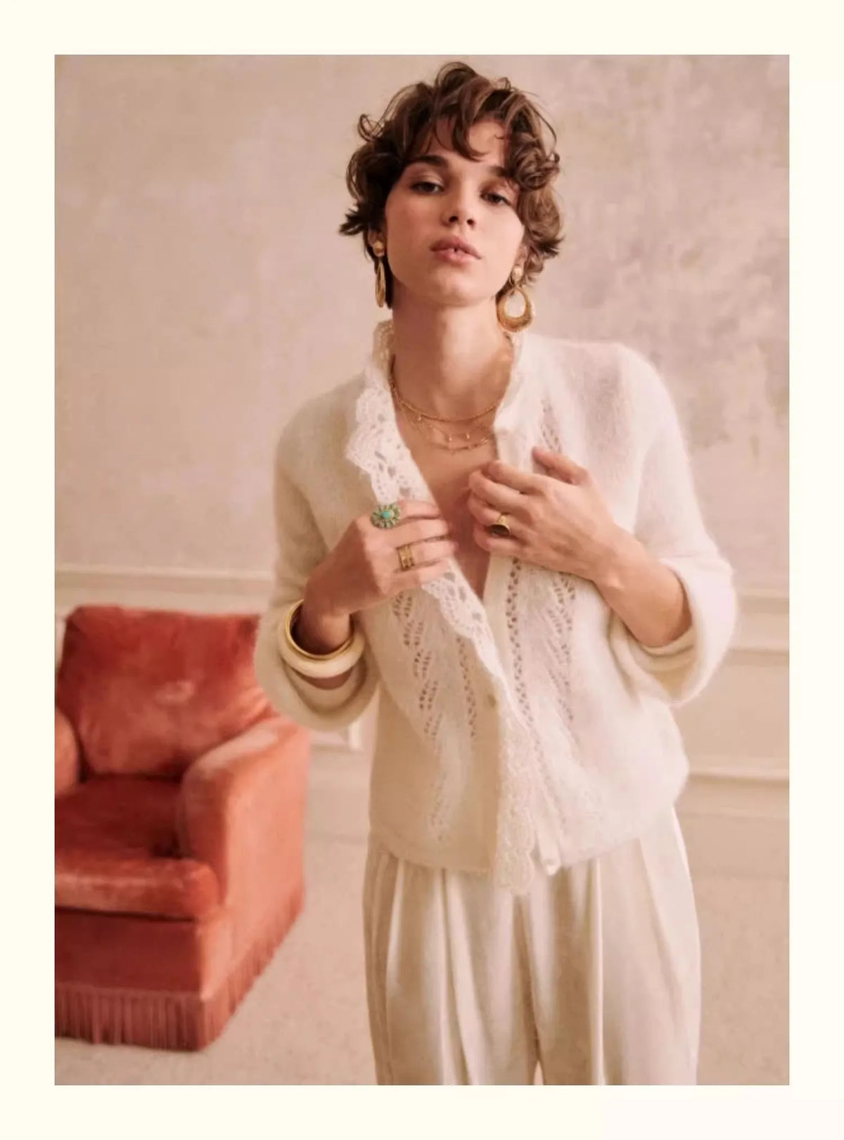 French Design Chic Knitted Cardigan Women'S Spring And Autumn Retro V-Neck Soft Glutinous Long Sleeved Sweater