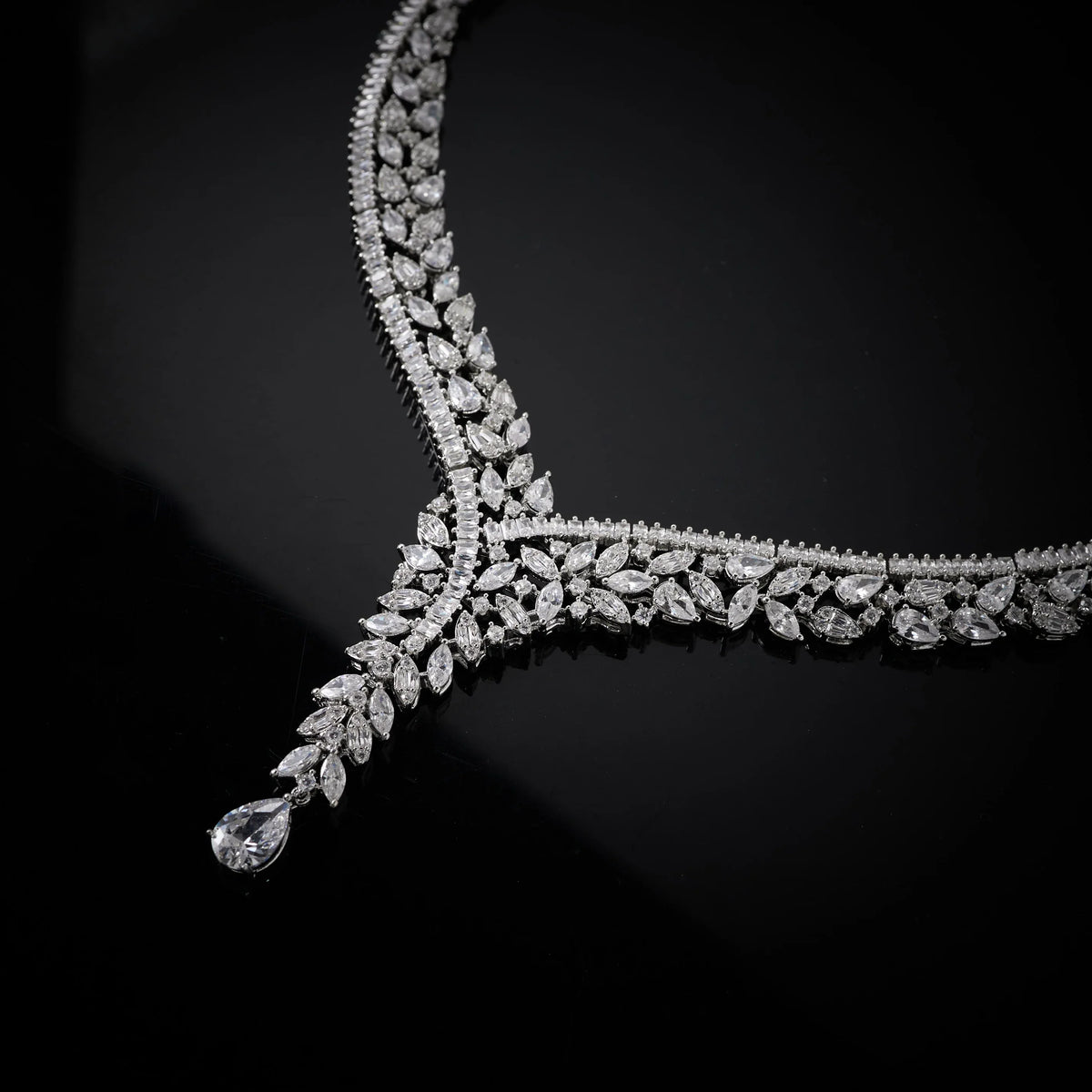 Bridal Luxury Elegant Necklace Set for Women  Cubic Zirconia Wedding Jewelry Set for Brides & Accessories