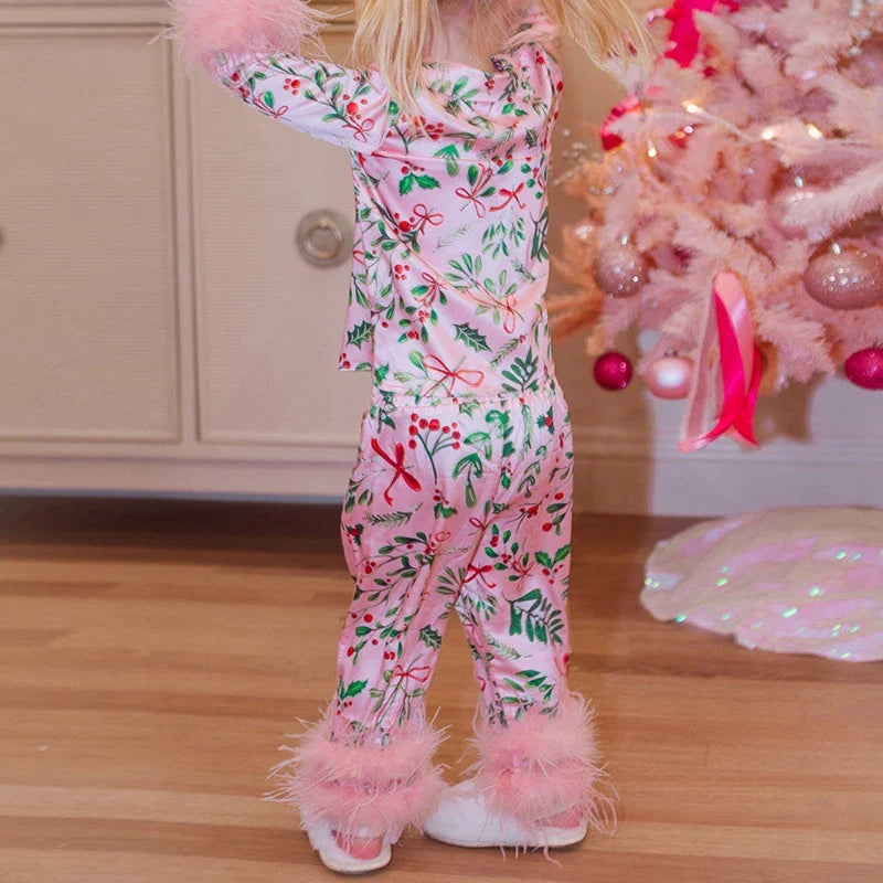 Christmas Leaves Print Mommy and Me Pajamas Set – Loose Top & Pants Family Matching Sleepwear
