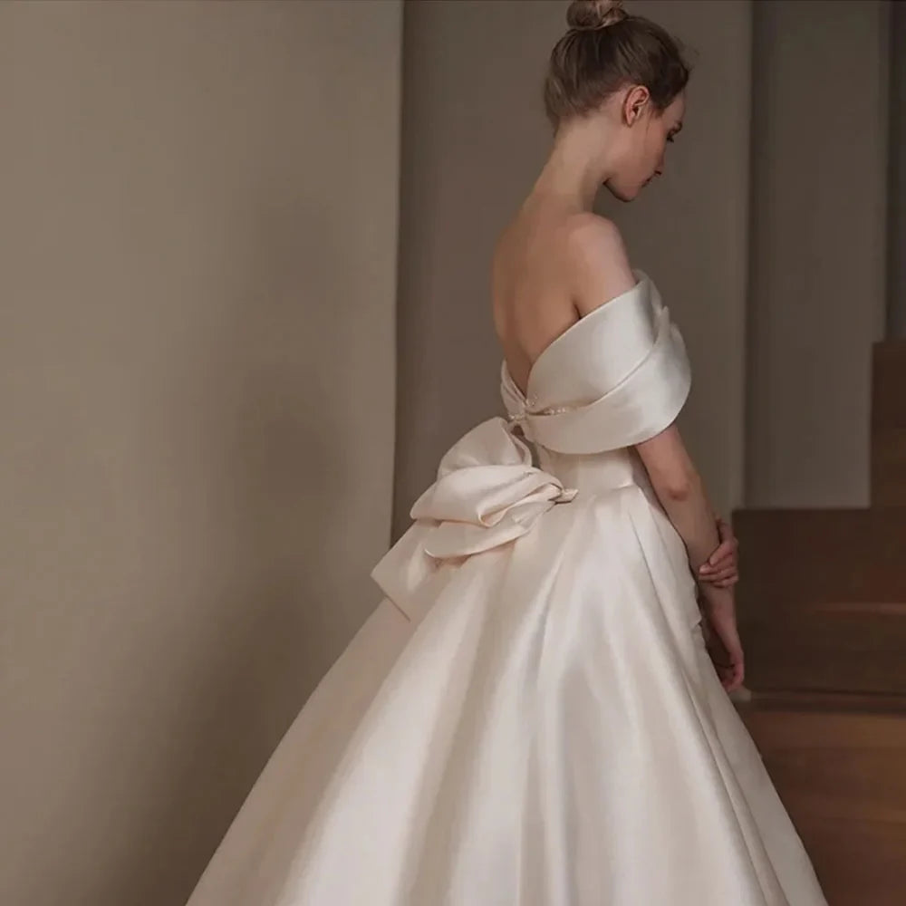 Off-the-Shoulder Satin Mermaid Wedding Dress – Sweetheart Neckline, Beaded Bow & Detachable Train, Custom Made