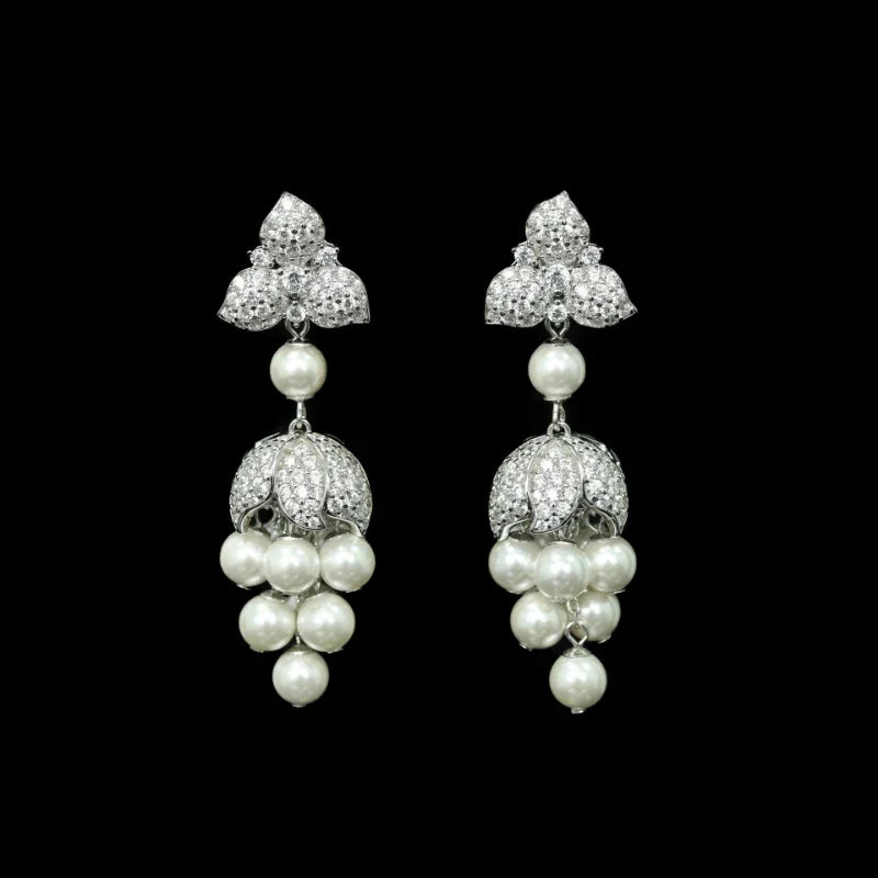Boutique Design Jewelry 925 Silver Gold-Plated Synthetic Zircon White Round Pearl Tassel Earrings
