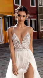 Sexy Boho Spaghetti Strap Lace Beach Wedding Dress – Lightweight & Elegant, Custom Made