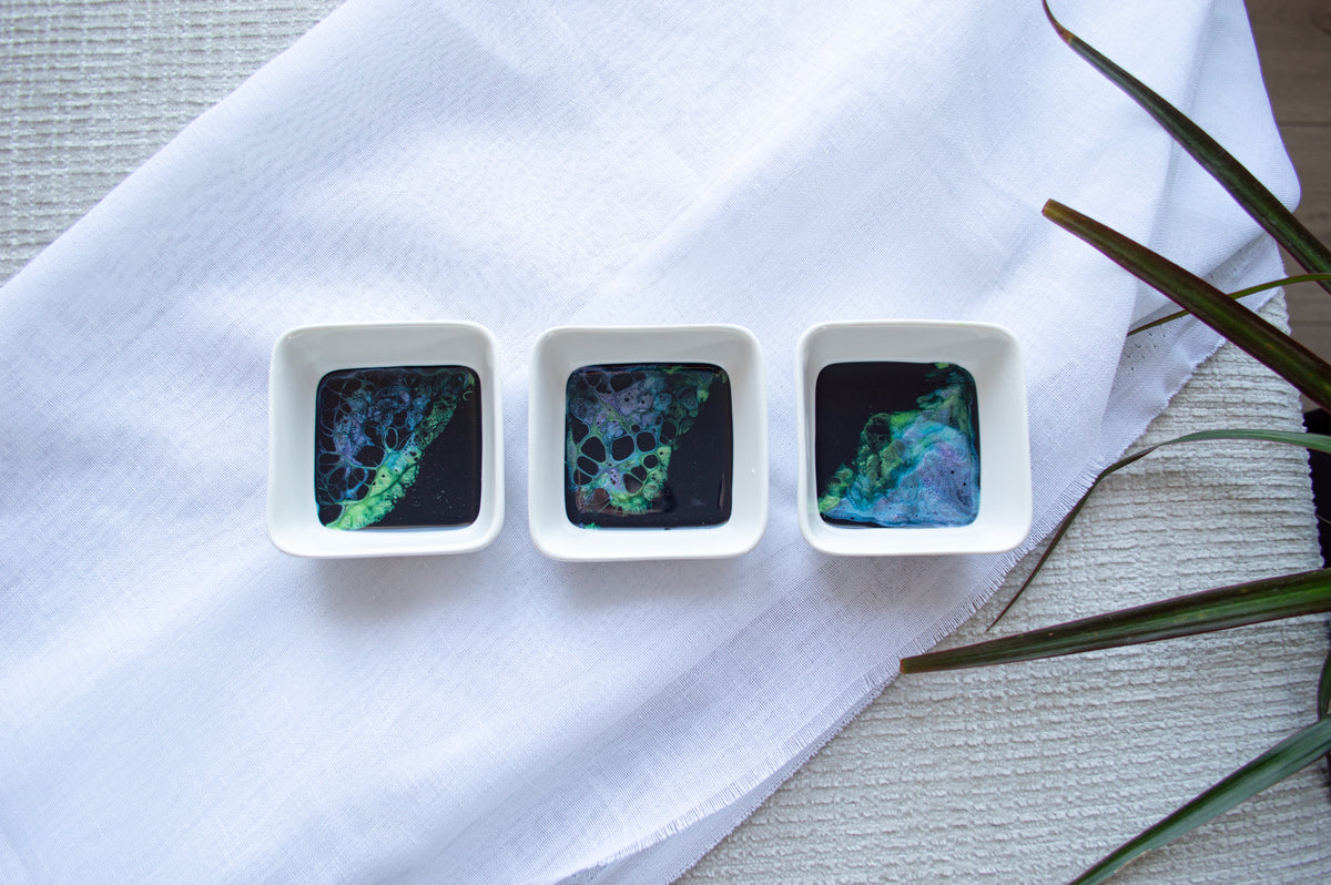 Resin Accented Ceramic Dipping Bowls (sets of 3)