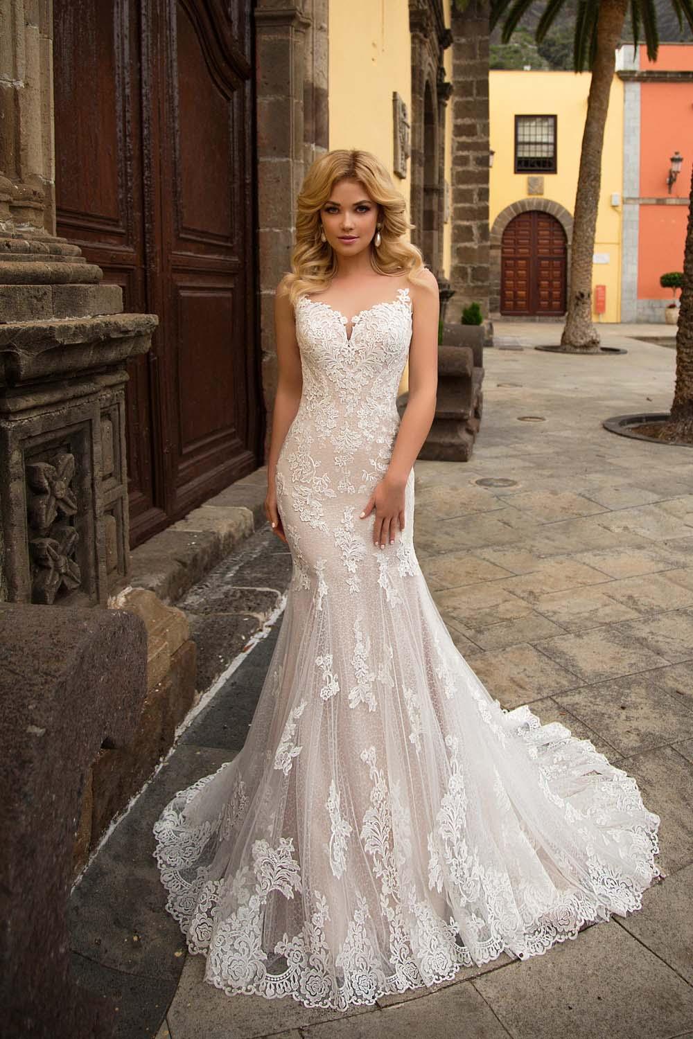 Sexy 2-Piece Mermaid Wedding Dress – Appliqués, Lace Beading & Crystal Belt, Custom Made