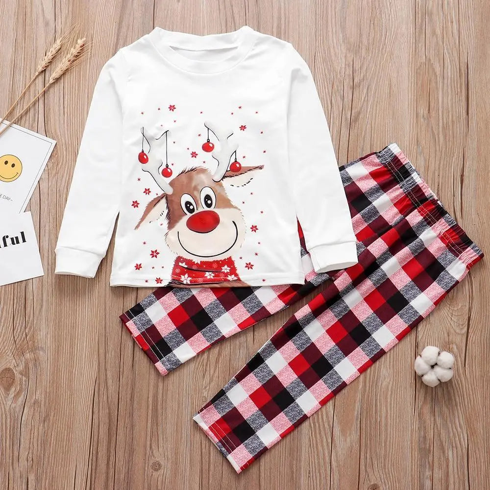 Family Matching Christmas Pajamas – Cotton Print Sets for Mom, Dad & Kids