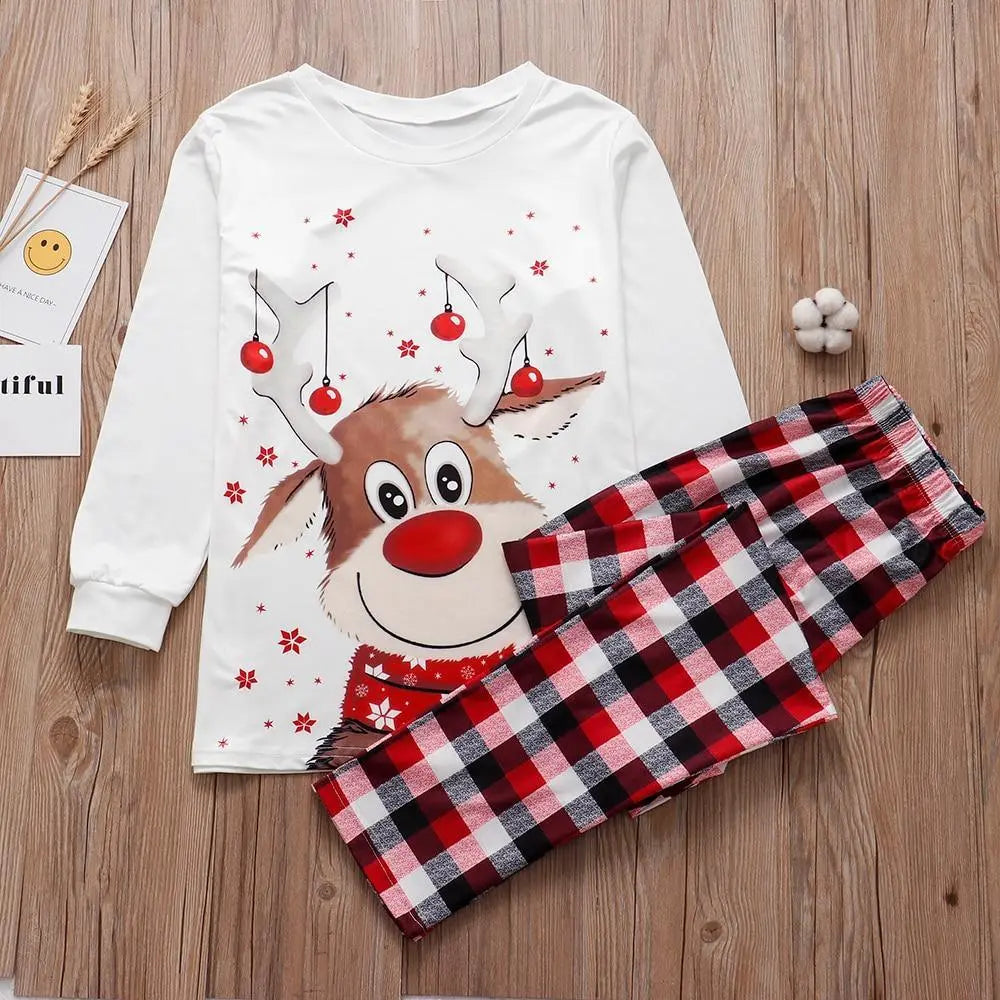 Family Matching Christmas Pajamas – Cotton Print Sets for Mom, Dad & Kids
