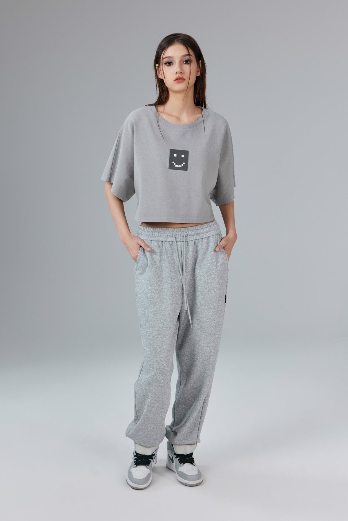 Pixel Stonewashed Relaxed Crop Tee